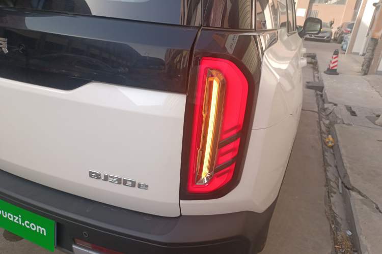 Used BAIC Off-Road BJ30 2024 1.5T Magic Electric Drive Advanced Version Right Rear Taillight