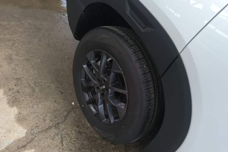 Used BAIC Off-Road BJ30 2024 1.5T Light Wilderness Air Edition Right Rear Wheel Hub