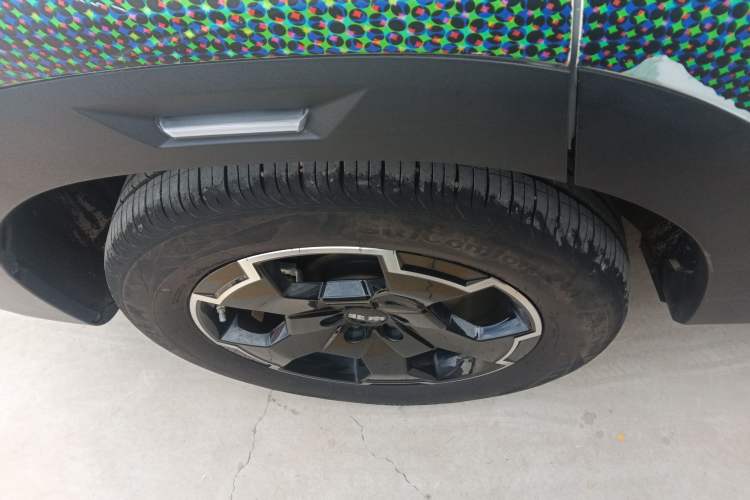 Used BAIC Off-Road BJ30 2024 1.5T Magic Electric Drive Advanced Version Right Rear Wheel Hub