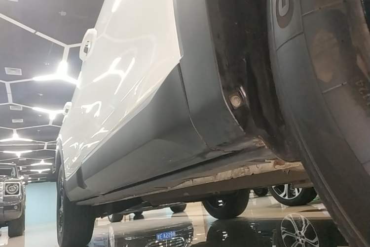 Used BAIC Off-Road BJ30 2024 1.5T Light Off-road Max Edition Right Side Sill