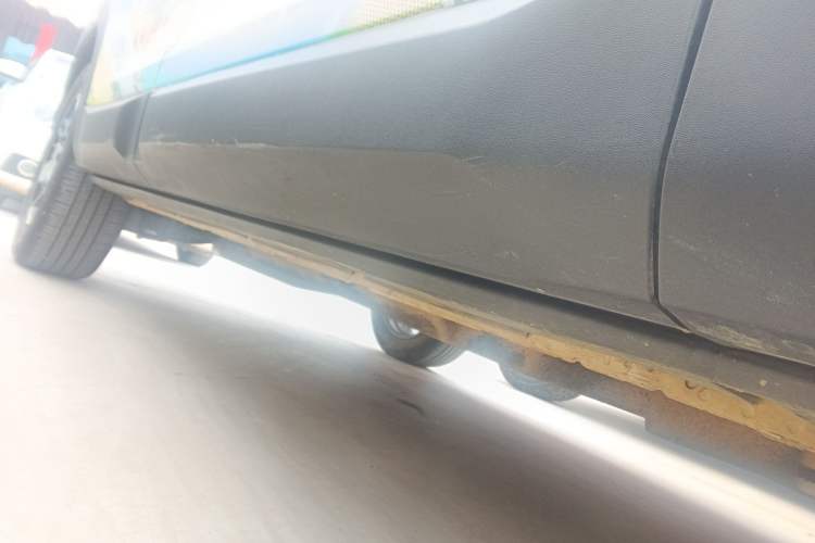 Used BAIC Off-Road BJ30 2024 1.5T Magic Electric Drive Advanced Version Right Side Sill