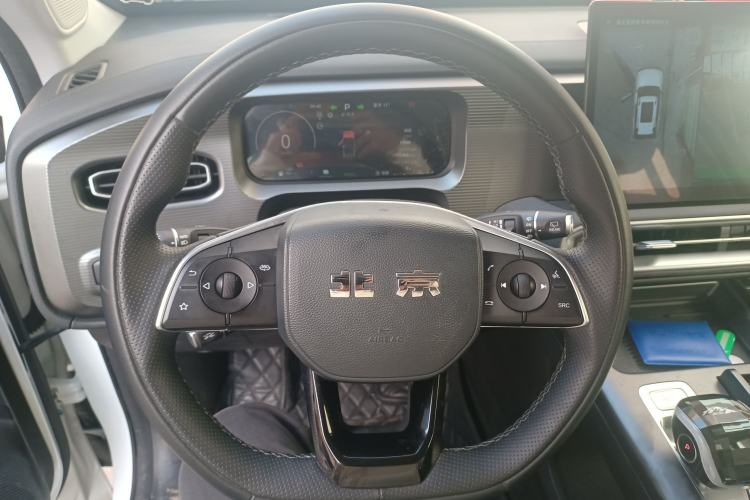 Used BAIC Off-Road BJ30 2024 1.5T Magic Electric Drive Advanced Version Steering Wheel