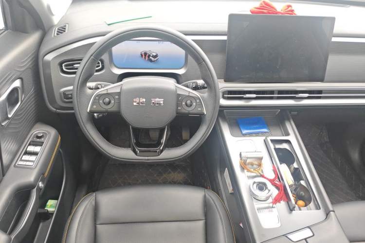 Used BAIC Off-Road BJ30 2024 1.5T Magic Electric Drive Advanced Version Steering Wheel
