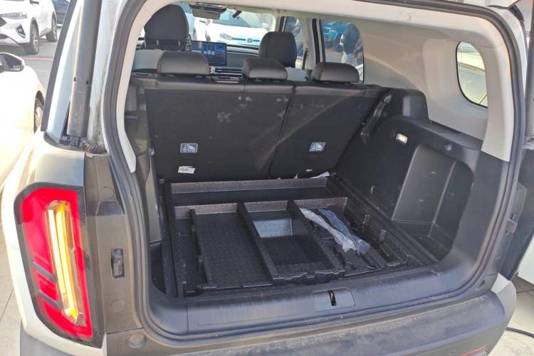 Used BAIC Off-Road BJ30 2024 1.5T Light Wilderness Air Edition Trunk