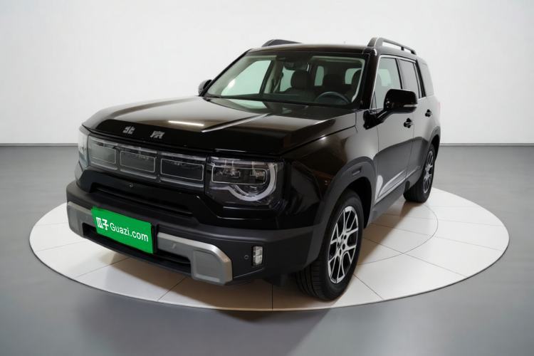 Ojetý BAIC Off-Road BJ30 2026 Model Traveler 1.5T Hybrid Advanced Version Guazi used car, China used car export, Used car for sale, Used  cars, Cheapest cars for sale