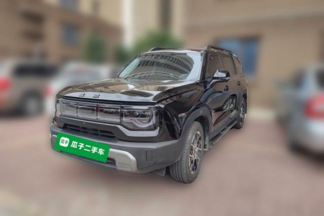 Used BAIC Off-Road BJ30 2026 Model Traveler 1.5T DCT Two-Wheel Drive Seven-Seat Version
