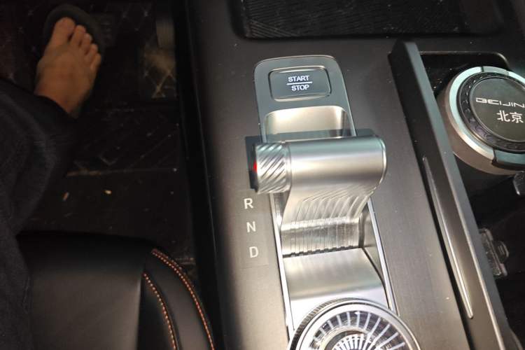 Used BAIC Off-Road BJ30 2026 Model Traveler 1.5T DCT Two-Wheel Drive Advanced Version Audio And AC Panel