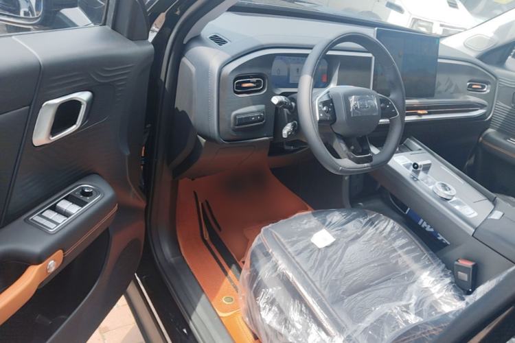 Used BAIC Off-Road BJ30 2026 Model Traveler 1.5T DCT Two-Wheel Drive Advanced Version Driver Seat