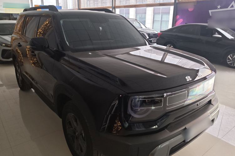 Used BAIC Off-Road BJ30 2026 Model Traveler 1.5T DCT Two-Wheel Drive Standard Version Exterior 1