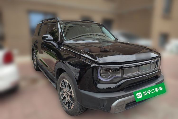 Used BAIC Off-Road BJ30 2026 Model Traveler 1.5T DCT Two-Wheel Drive Seven-Seat Version Front Right 45 Deg