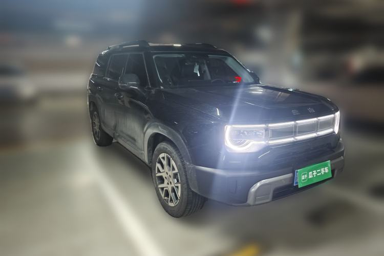 Used BAIC Off-Road BJ30 2026 Model Traveler 1.5T DCT Two-Wheel Drive Advanced Version Front Right 45 Deg