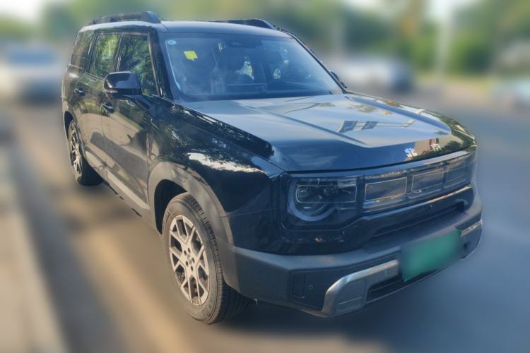 Used BAIC Off-Road BJ30 2026 Model Traveler 1.5T DCT Two-Wheel Drive Advanced Version Front Right 45 Deg