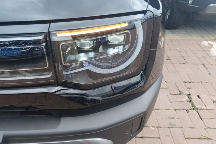 Used BAIC Off-Road BJ30 2026 Model Traveler 1.5T DCT Two-Wheel Drive Advanced Version Left Front Headlight