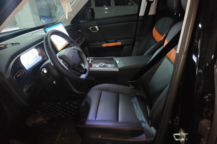 Used BAIC Off-Road BJ30 2026 Model Traveler 1.5T DCT Two-Wheel Drive Advanced Version Left Front Seat