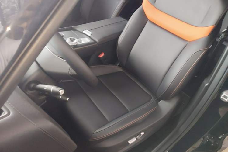 Used BAIC Off-Road BJ30 2026 Model Traveler 1.5T Hybrid Standard Version Left Front Seat
