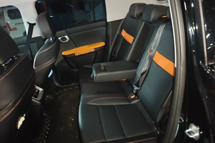 Used BAIC Off-Road BJ30 2026 Model Traveler 1.5T DCT Two-Wheel Drive Advanced Version Left Rear Seat