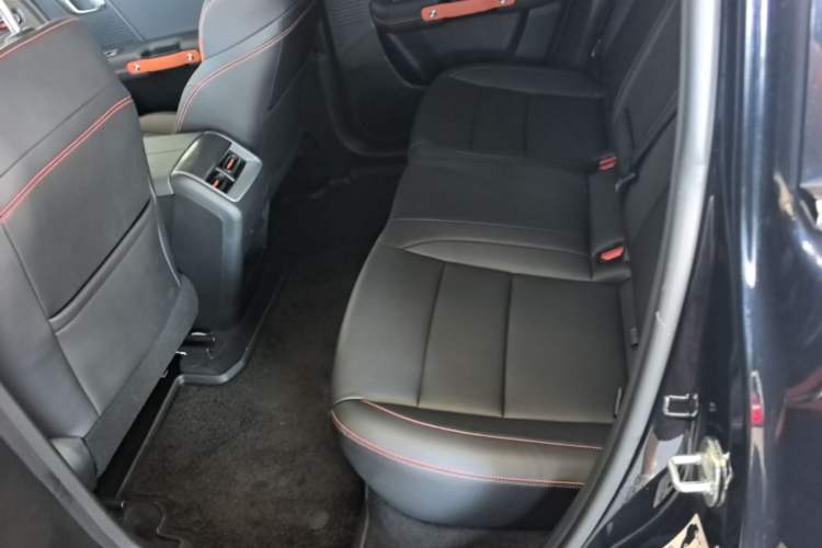 Used BAIC Off-Road BJ30 2026 Model Traveler 1.5T DCT Two-Wheel Drive Advanced Version Left Rear Seat