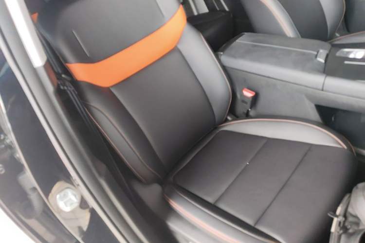 Used BAIC Off-Road BJ30 2026 Model Traveler 1.5T Hybrid Standard Version Right Front Seat