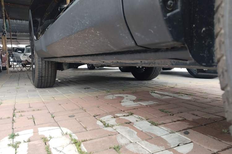 Used BAIC Off-Road BJ30 2026 Model Traveler 1.5T DCT Two-Wheel Drive Advanced Version Right Side Sill
