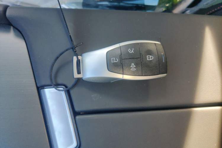 Used BAIC Off-Road BJ30 2026 Model Traveler 1.5T DCT Two-Wheel Drive Advanced Version Vehicle Key