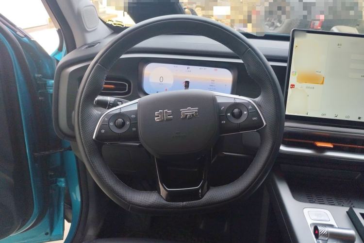 Used BAIC Off-Road BJ30 2026 Model Traveler 1.5T Hybrid Advanced Version Steering Wheel