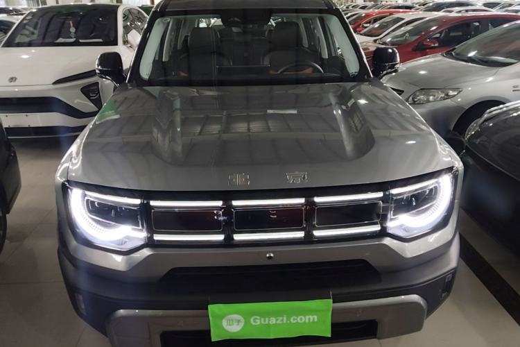 Used BAIC Off-Road BJ30 2026 Model Traveler 1.5T Hybrid Advanced Version Front