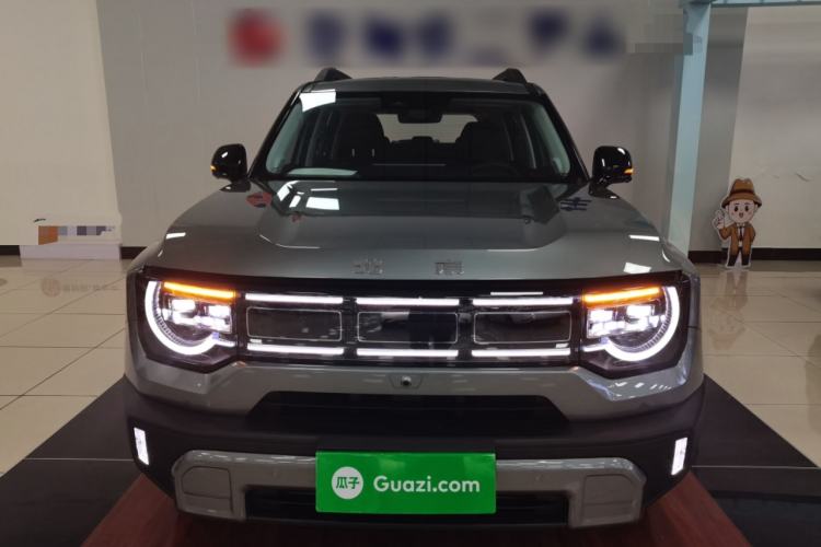 Used BAIC Off-Road BJ30 2026 Model Traveler 1.5T Hybrid Advanced Version Front
