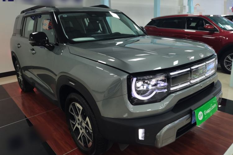 Used BAIC Off-Road BJ30 2026 Model Traveler 1.5T Hybrid Advanced Version Front Right 45 Deg