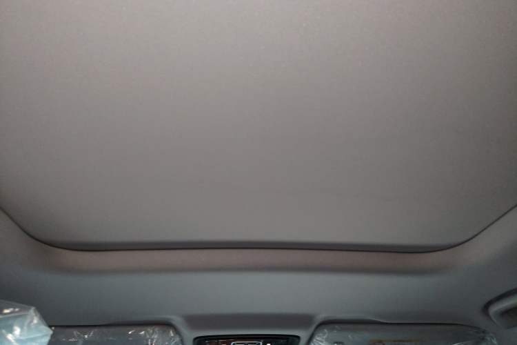 Used BAIC Off-Road BJ30 2026 Model Traveler 1.5T Hybrid Standard Version Headliner