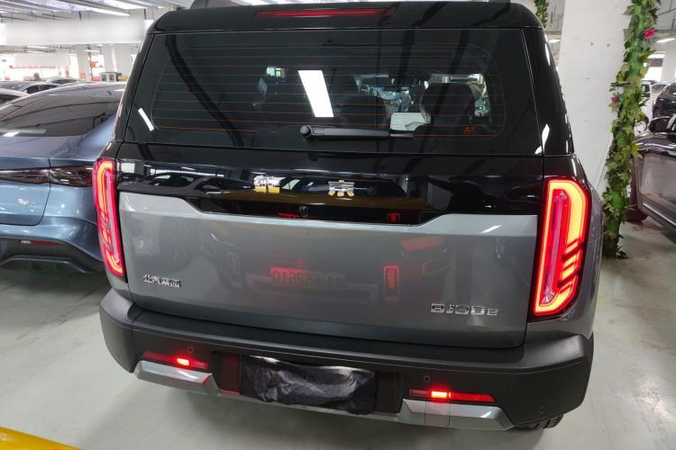 Used BAIC Off-Road BJ30 2026 Model Traveler 1.5T Hybrid Standard Version Rear