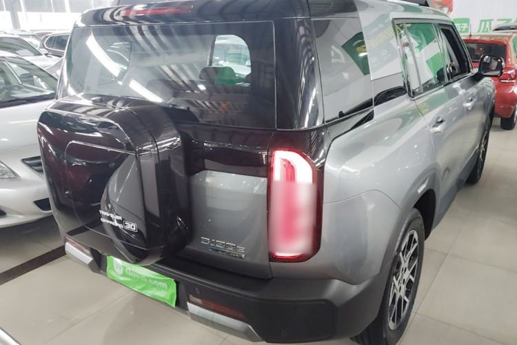 Used BAIC Off-Road BJ30 2026 Model Traveler 1.5T Hybrid Advanced Version Rear Right 45 Deg