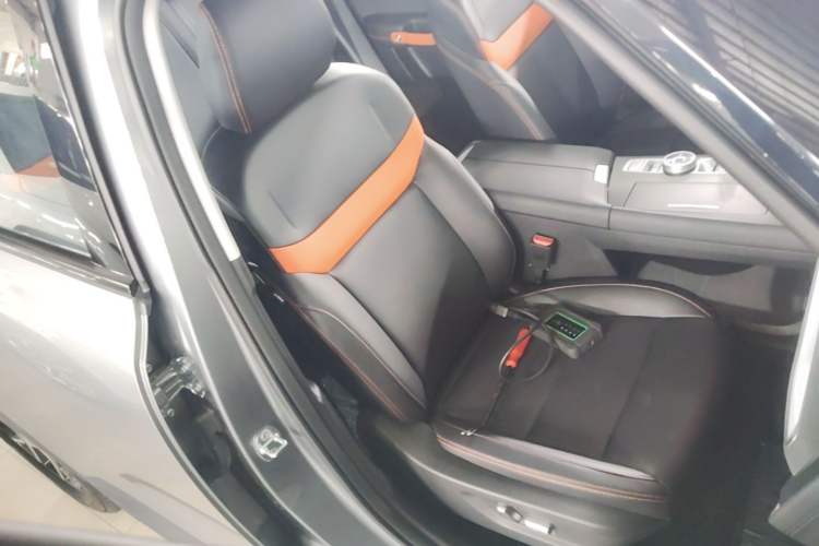 Used BAIC Off-Road BJ30 2026 Model Traveler 1.5T Hybrid Advanced Version Right Front Seat