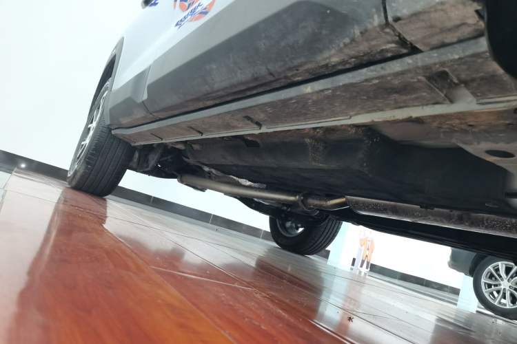 Used BAIC Off-Road BJ30 2026 Model Traveler 1.5T Hybrid Advanced Version Right Side Sill