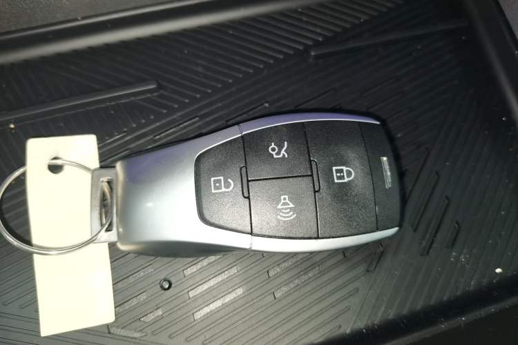Used BAIC Off-Road BJ30 2026 Model Traveler 1.5T Hybrid Advanced Version Vehicle Key