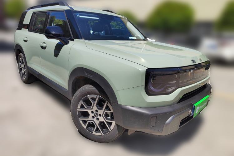 Used BAIC Off-Road BJ30 2026 Model Traveler 1.5T DCT Two-Wheel Drive Advanced Version Front Right 45 Deg