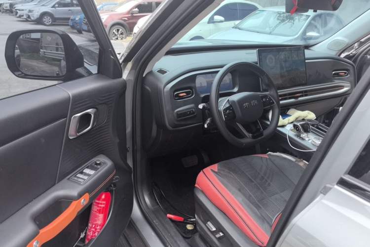 Used BAIC Off-Road BJ30 2026 Model Traveler 1.5T DCT Two-Wheel Drive Advanced Version Driver Seat