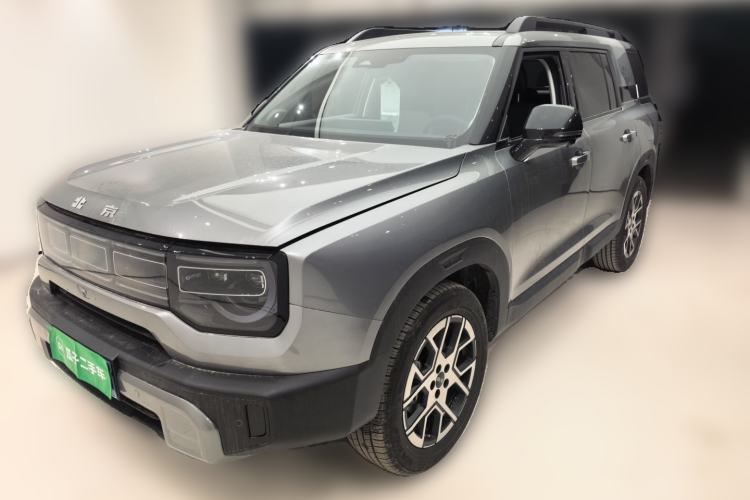 Ojetý BAIC Off-Road BJ30 2026 Model Traveler 1.5T DCT Two-Wheel Drive Advanced Version Guazi used car, China used car export, Used car for sale, Used  cars, Cheapest cars for sale