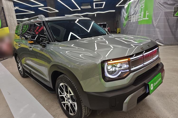 Used BAIC Off-Road BJ30 2026 Model Traveler 1.5T DCT Two-Wheel Drive Advanced Version Front Right 45 Deg