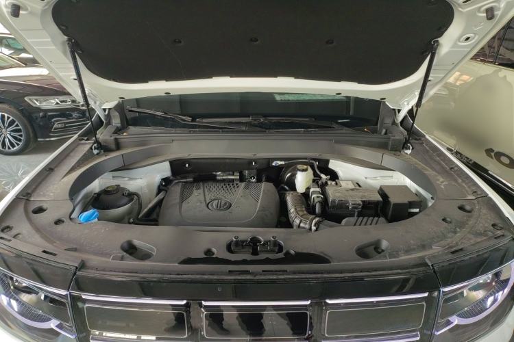 Used BAIC Off-Road BJ30 2026 Model Traveler 1.5T DCT Two-Wheel Drive Advanced Version Engine Bay