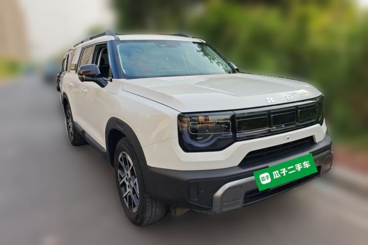 Used BAIC Off-Road BJ30 2026 Model Traveler 1.5T DCT Two-Wheel Drive Advanced Version Front Right 45 Deg