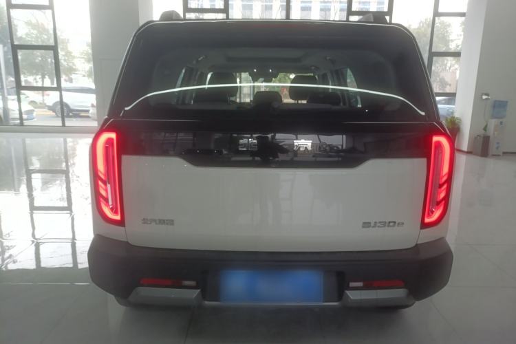 Used BAIC Off-Road BJ30 2026 Model Traveler 1.5T Hybrid Advanced Version Rear