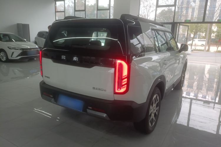 Used BAIC Off-Road BJ30 2026 Model Traveler 1.5T Hybrid Advanced Version Rear Right 45 Deg