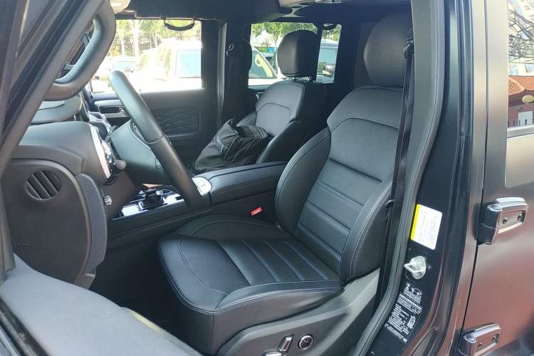 Used BAIC Off-Road BJ40 2023 2.0D Automatic Four-Wheel Drive Blade Hero Edition Adventurer Type Left Front Seat