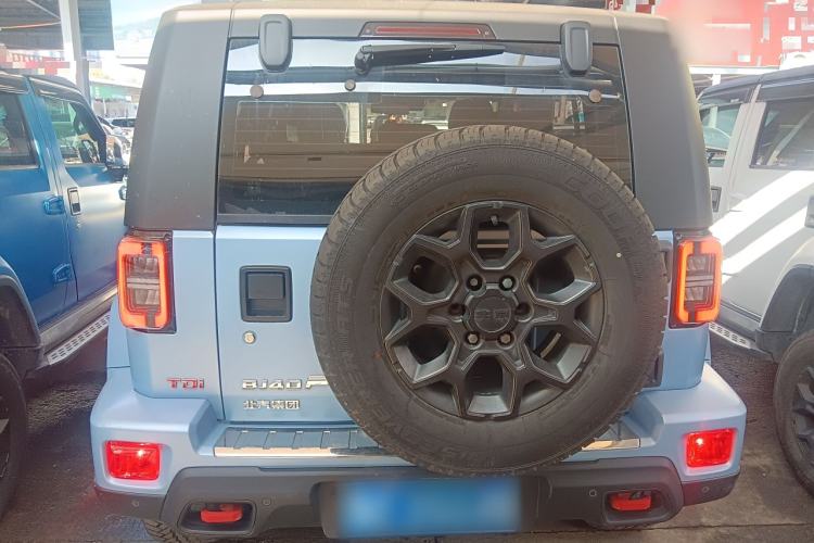 Used BAIC Off-Road BJ40 2023 2.0D Automatic Four-Wheel Drive Blade Hero Edition Adventurer Type Exterior 4