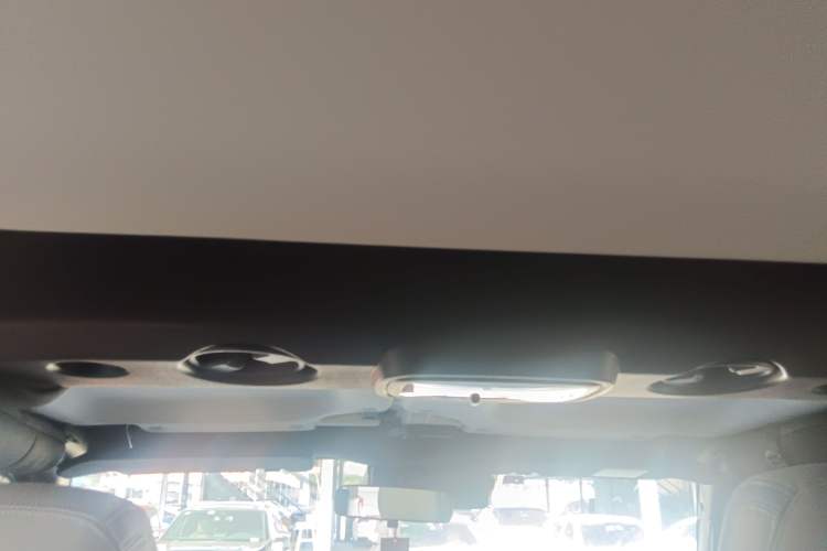 Used BAIC Off-Road BJ40 2023 2.0D Automatic Four-Wheel Drive Blade Hero Edition Adventurer Type Headliner