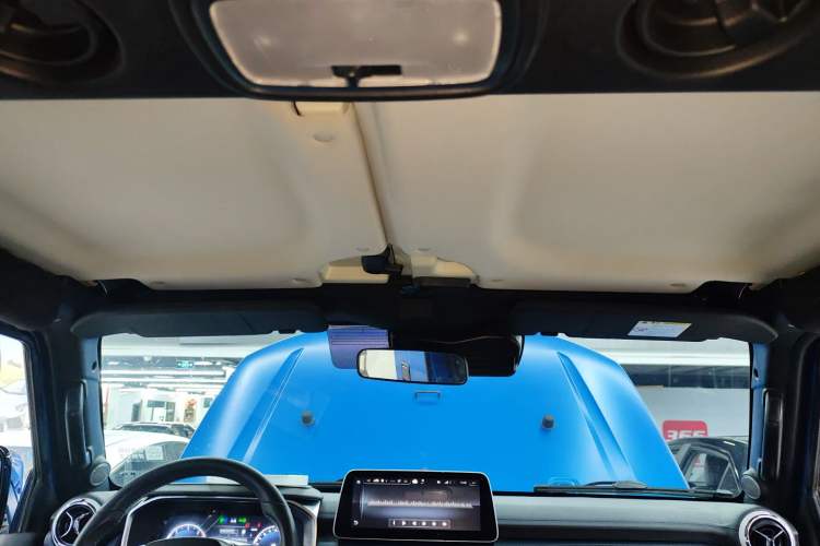 Used BAIC Off-Road BJ40 2021 2.0D Automatic Four-Wheel Drive Blade Hero Edition Adventurer Type Headliner