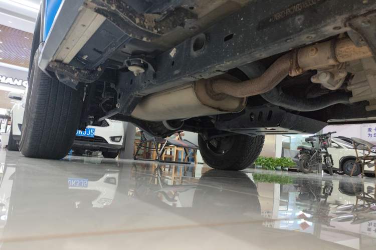 Used BAIC Off-Road BJ40 2021 2.0D Automatic Four-Wheel Drive Blade Hero Edition Adventurer Type Right Side Sill
