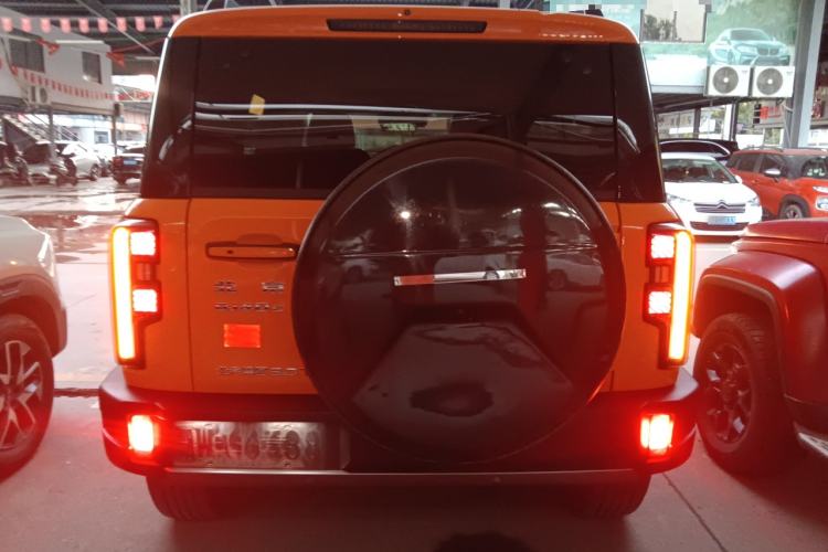 Used BAIC Off-Road BJ40 2024 2.0T All-New Urban Hunter Edition Ultimate Version Exterior 4