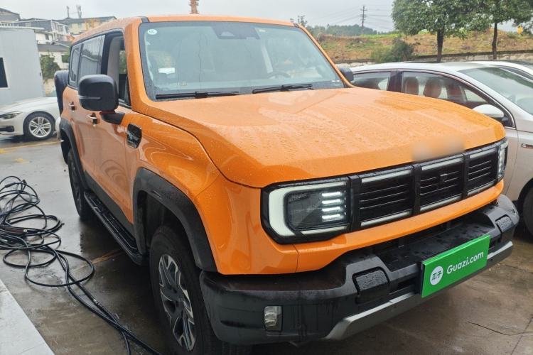 Used BAIC Off-Road BJ40 2024 2.0T All-New Urban Hunter Edition Chivalrous Style Front Right 45 Deg