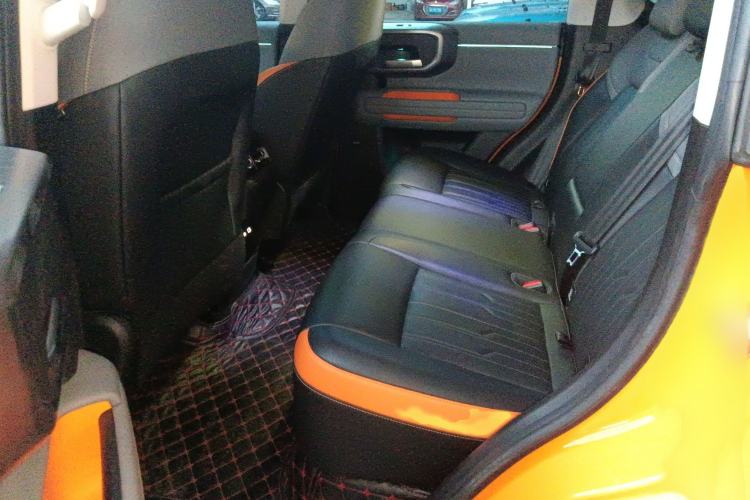 Used BAIC Off-Road BJ40 2024 2.0T All-New Urban Hunter Edition Ultimate Version Interior 4